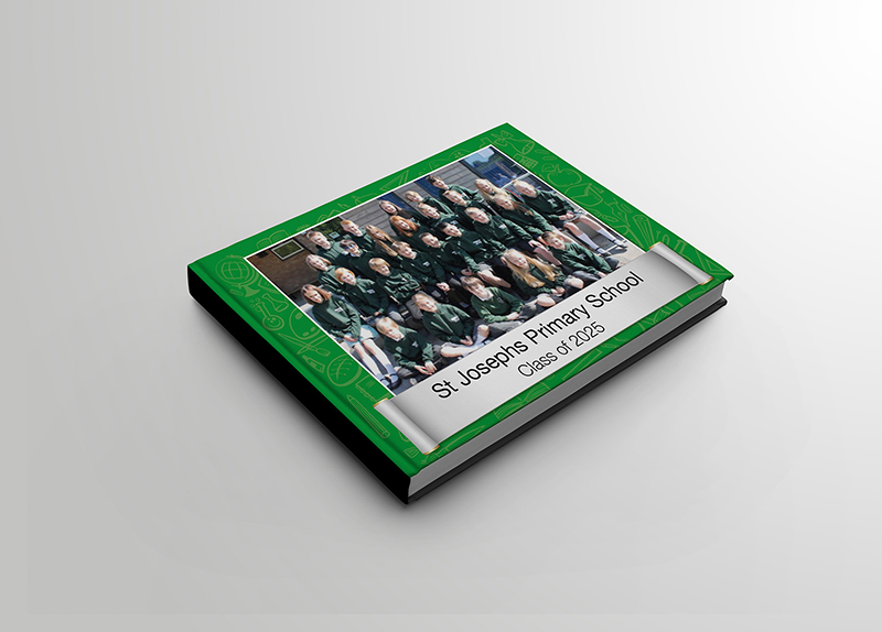 Scrolls n’ Stuff Autograph Book